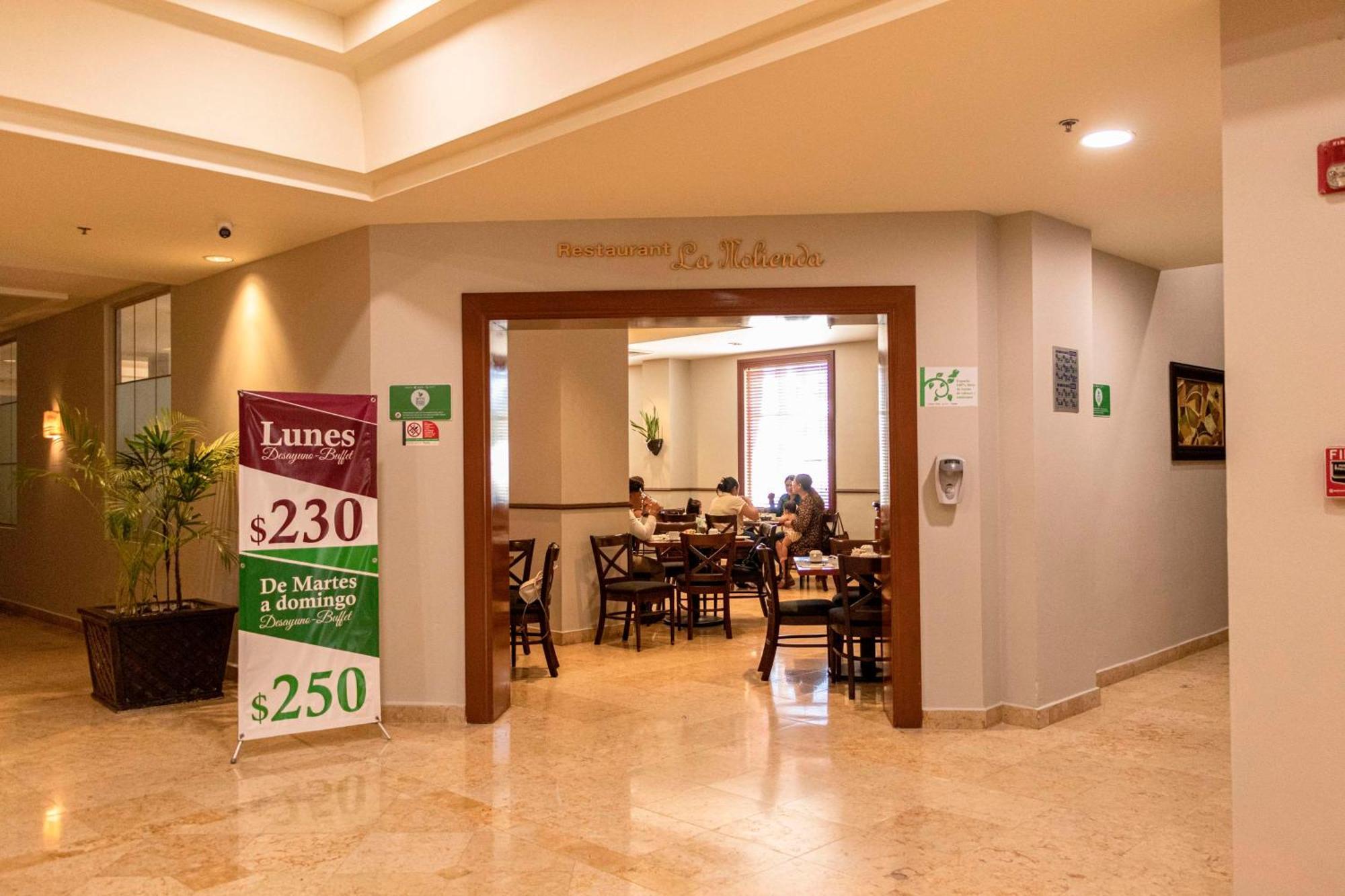Best Western Plus Лос-Мочис Экстерьер фото